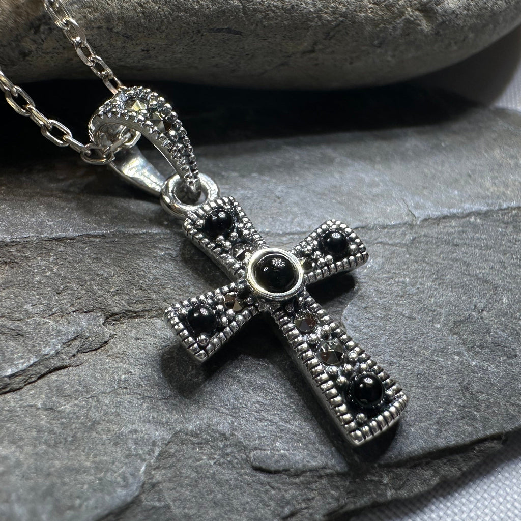 Simplicity Cross Necklace