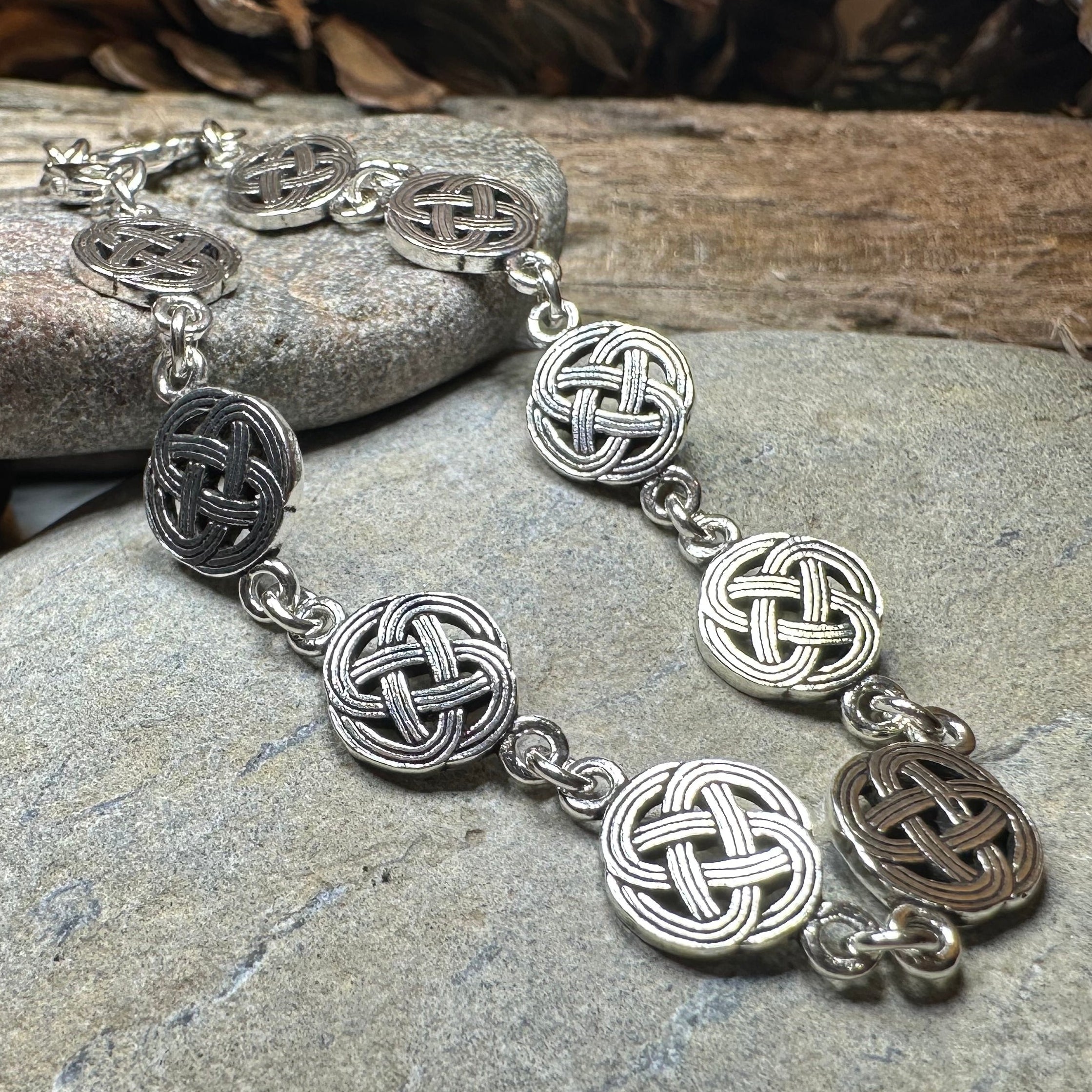 Irish Celtic Love Knot Bracelet