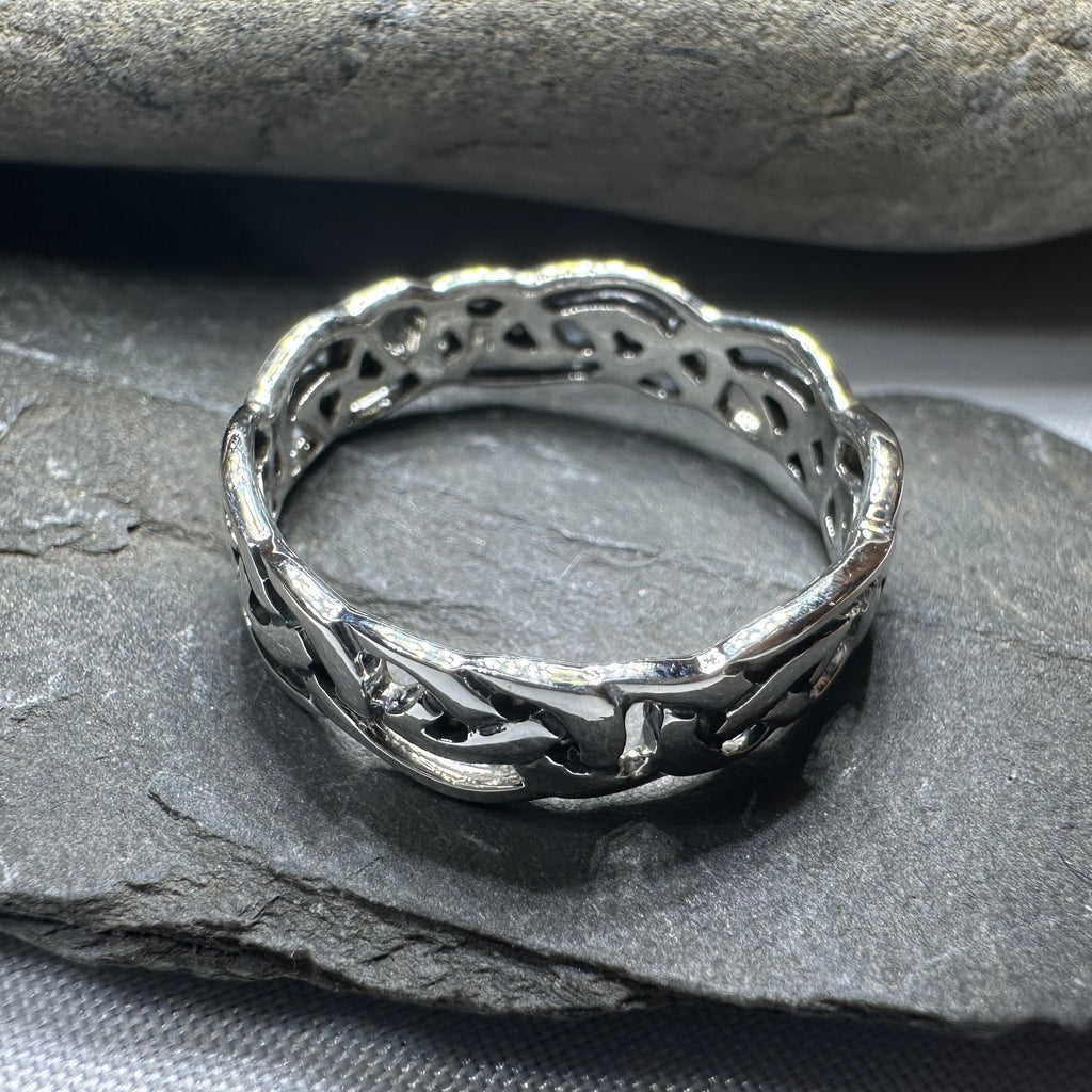 Classic Simplicity Celtic Knot Ring