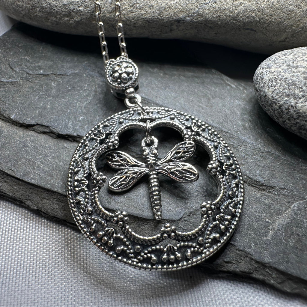 Cheerful Dragonfly Necklace for Women