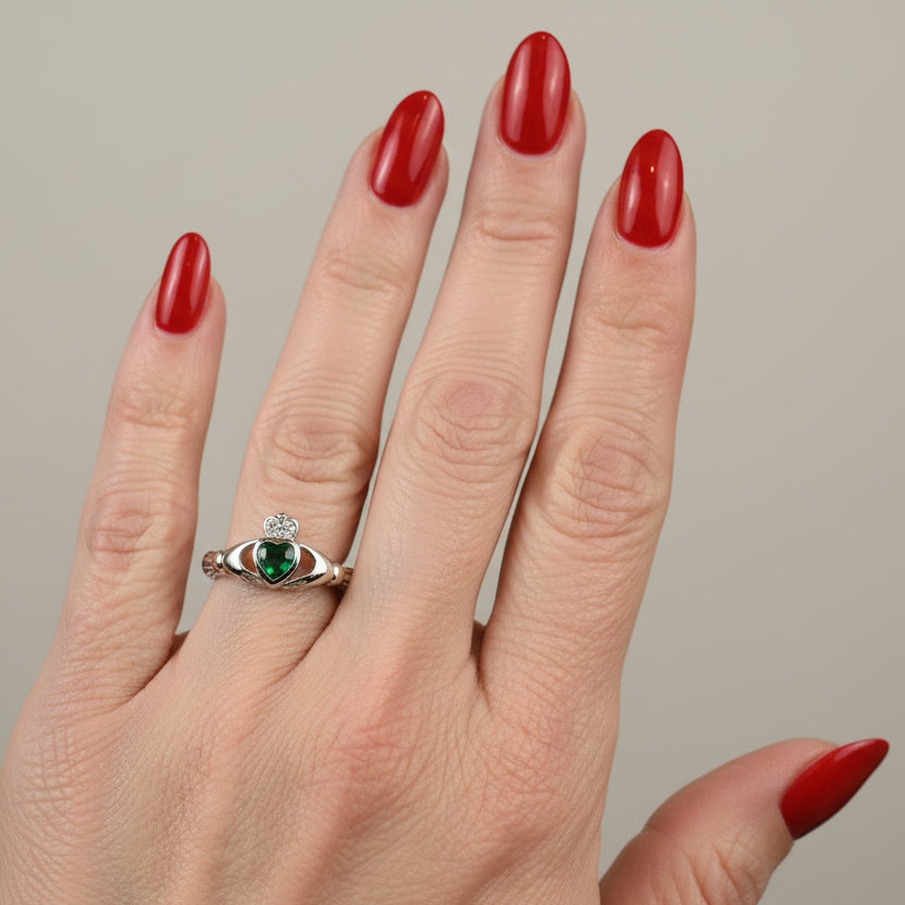 Emerald Meadow Irish Claddagh Ring