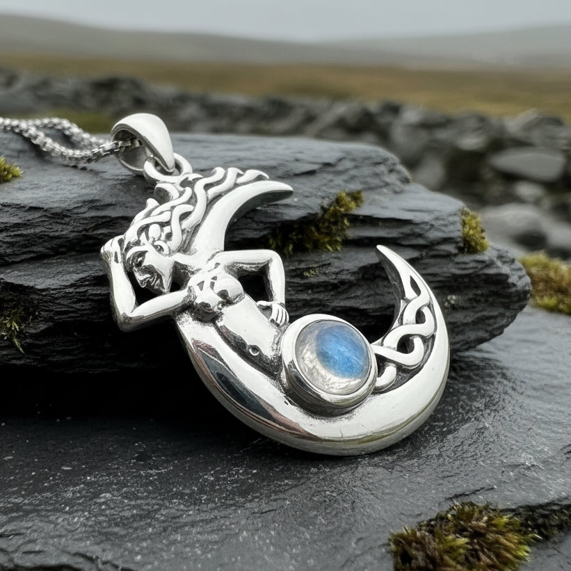 Gealach Moon Goddess Necklace with Moonstone