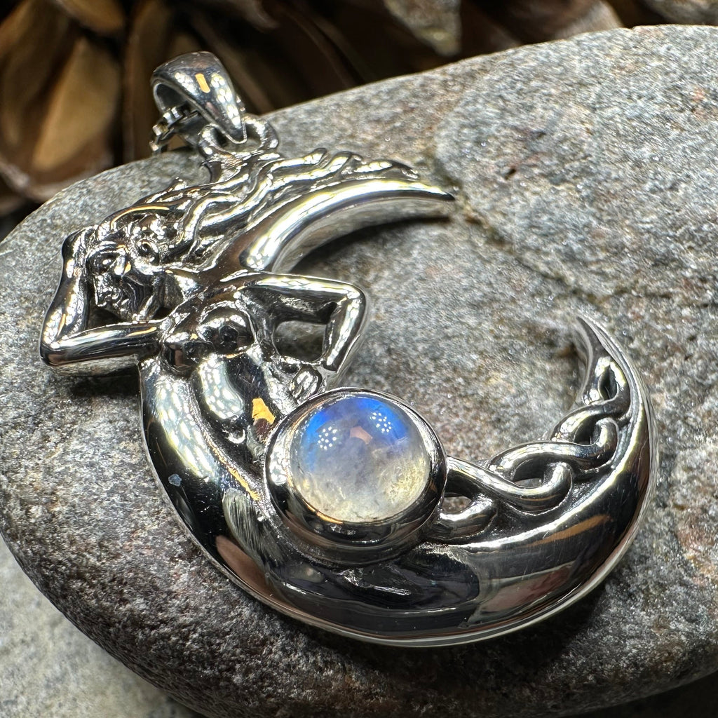 Gealach Moon Goddess Necklace with Moonstone
