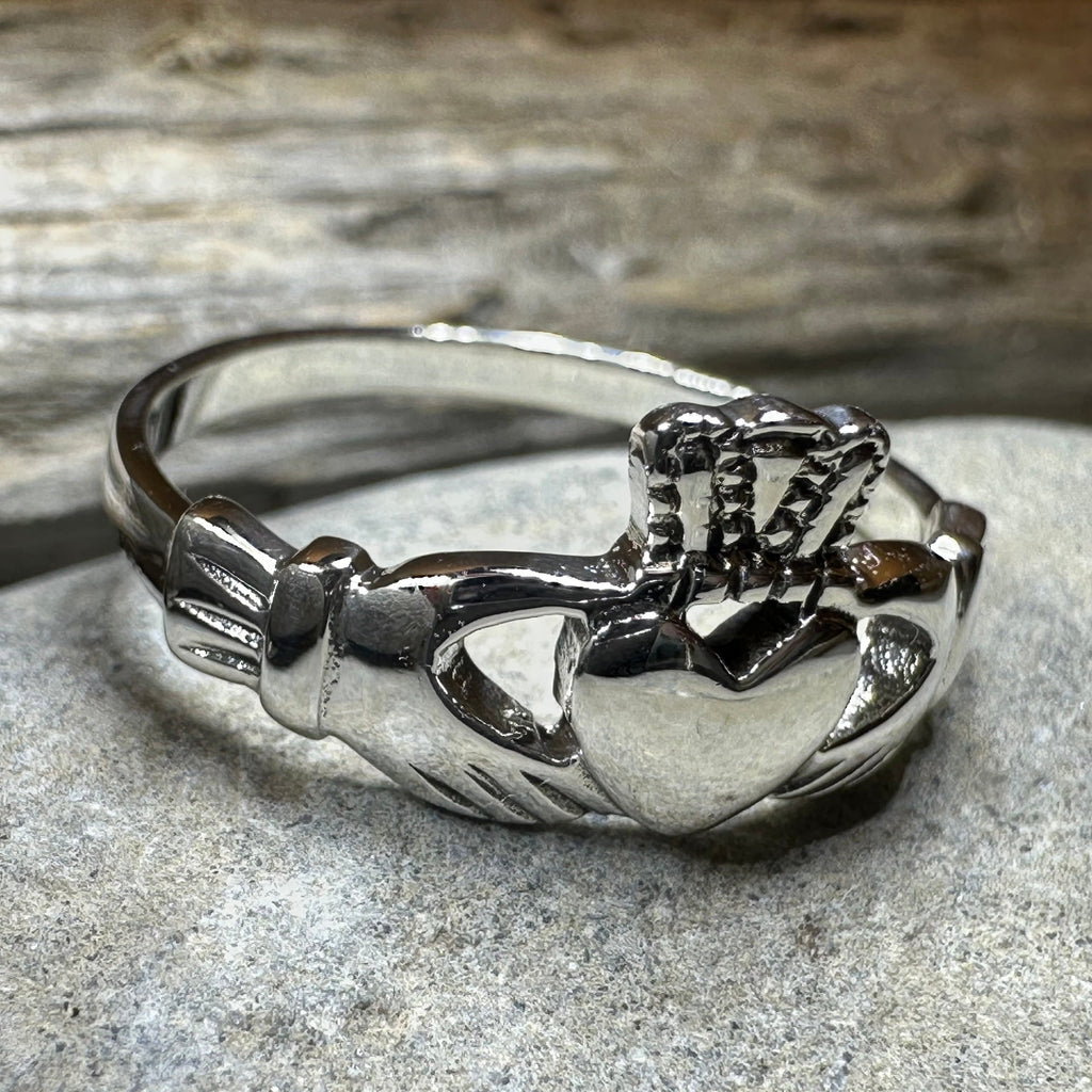 Vow Irish Claddagh Ring