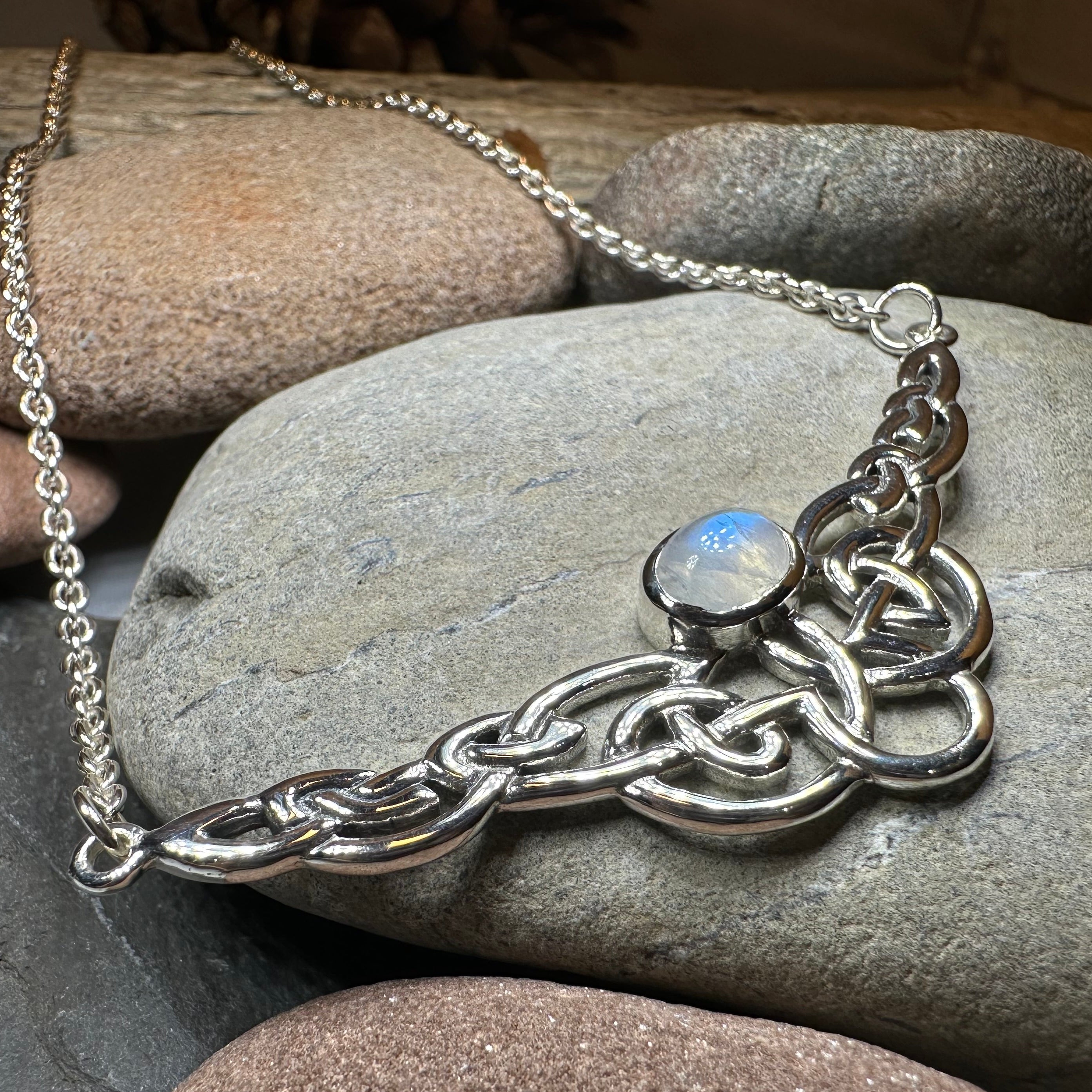 Helen Celtic Knot Necklace