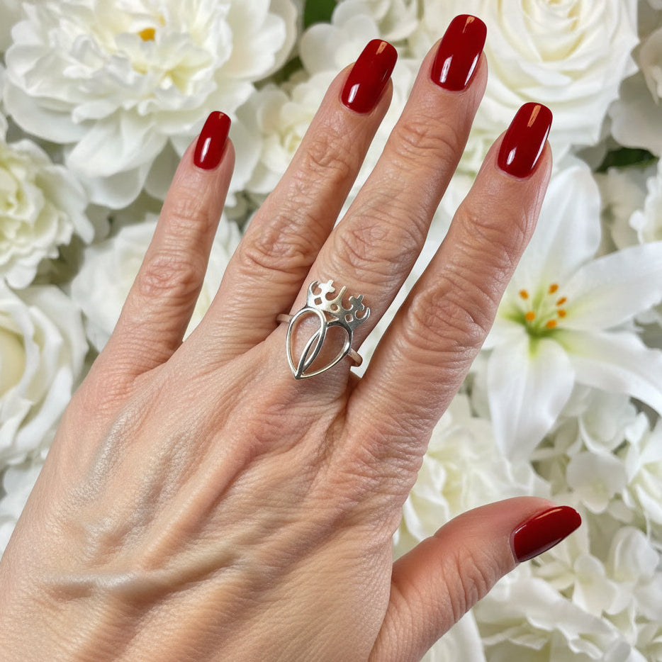 Lady Arieen Scottish Luckenbooth Ring in Sterling Silver