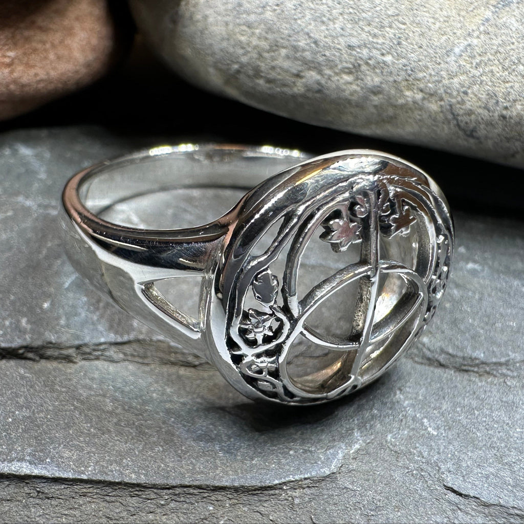 Chalice Well Ring