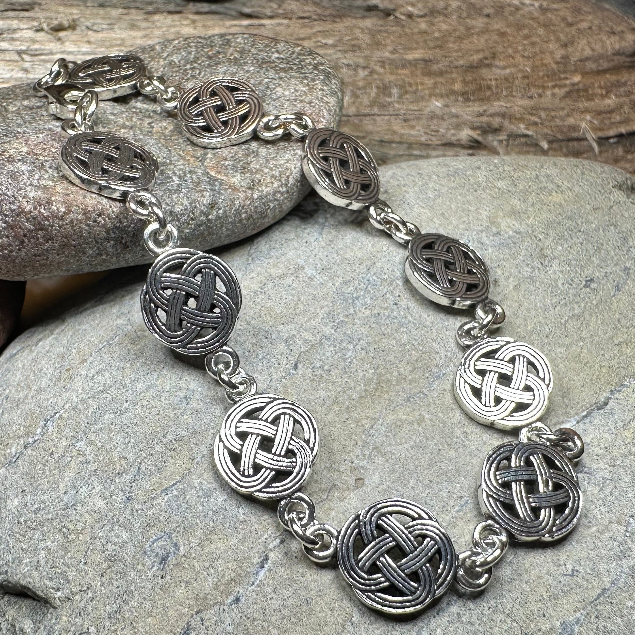 Irish Celtic Love Knot Bracelet