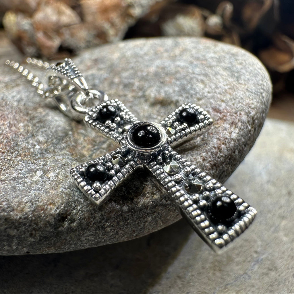 Simplicity Cross Necklace