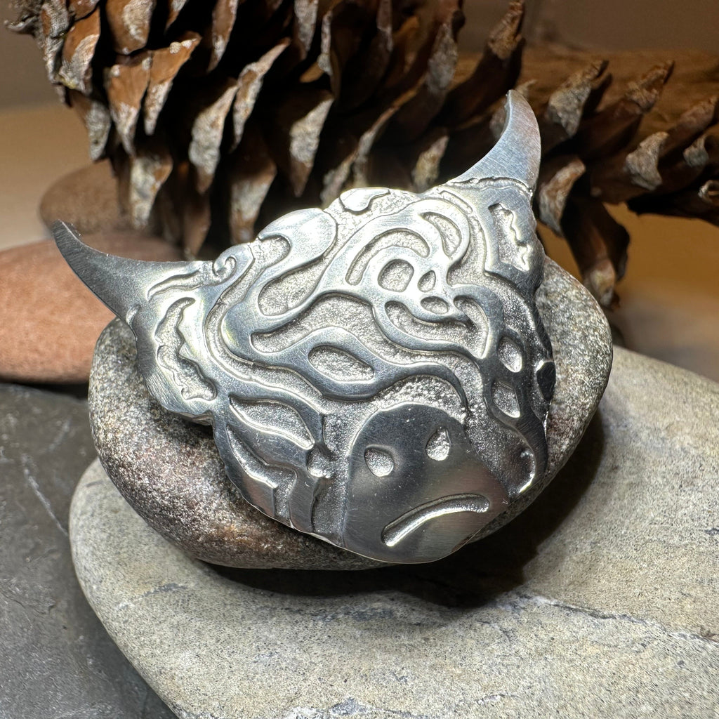 Celtic Highland Cow Brooch - Handmade in Scotland