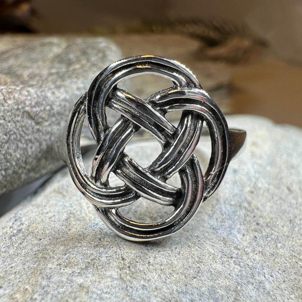 Ailre Celtic Knot Ring in Sterling Silver