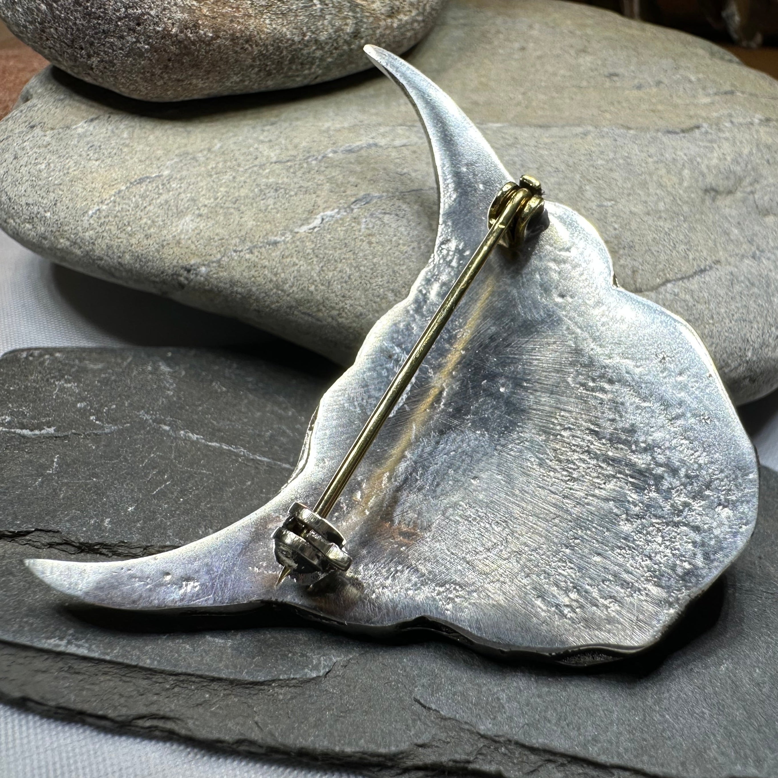 Celtic Highland Cow Brooch - Handmade in Scotland