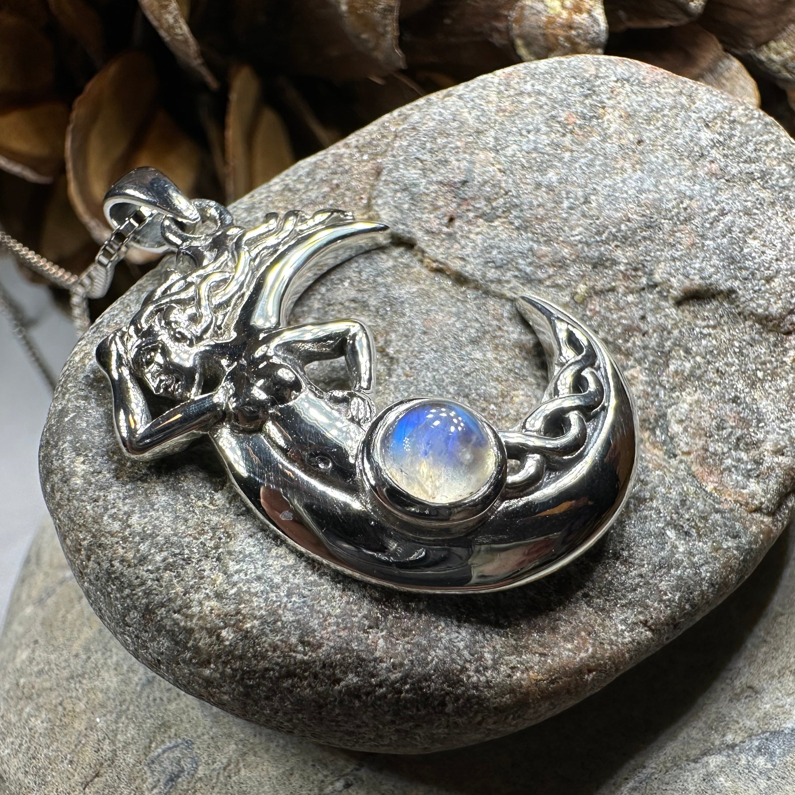 Gealach Moon Goddess Necklace with Moonstone