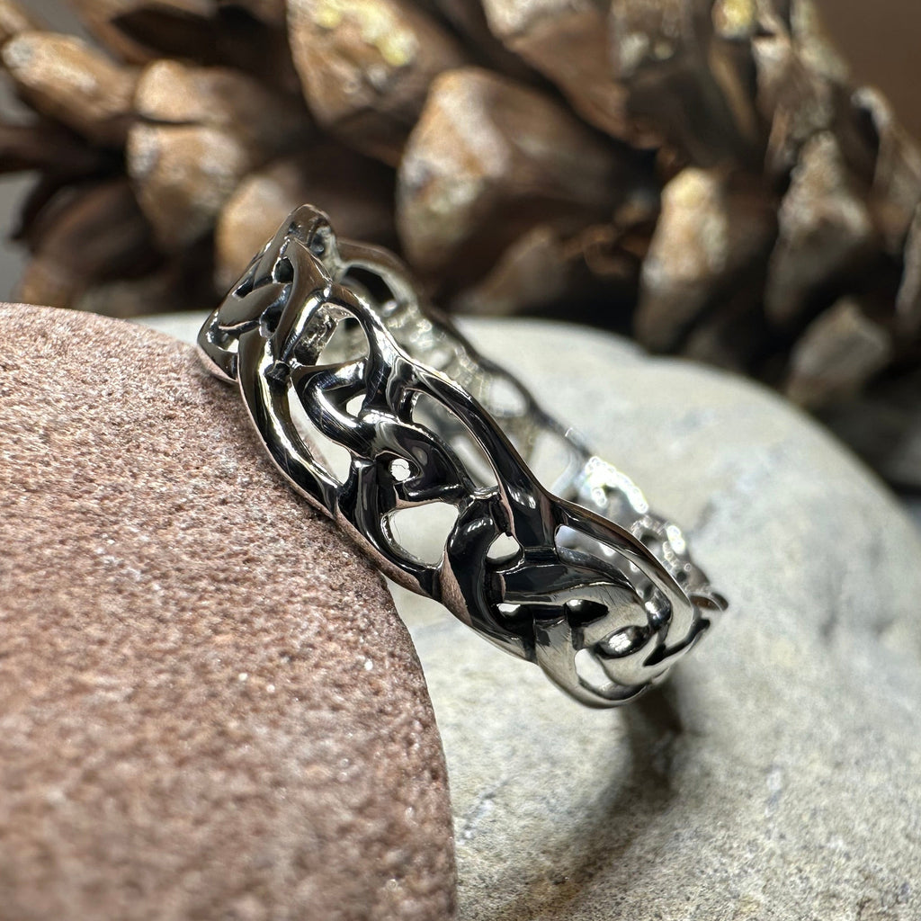 Classic Simplicity Celtic Knot Ring