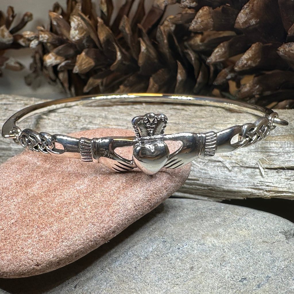 Pure Romance Irish Claddagh Bracelet