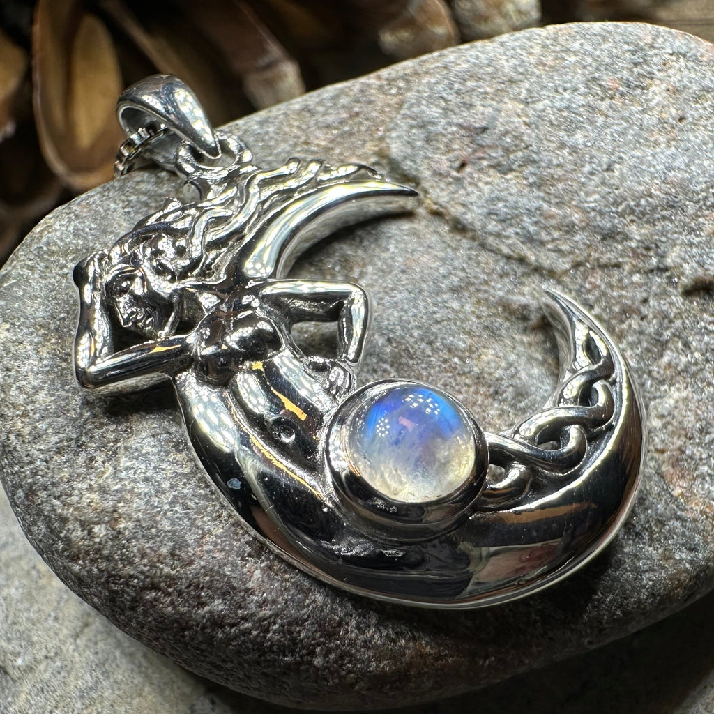 Gealach Moon Goddess Necklace with Moonstone