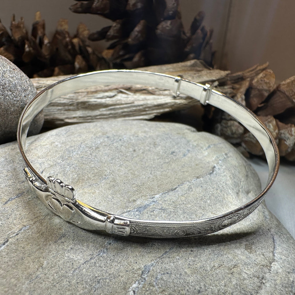 Old World Style Claddagh Bracelet