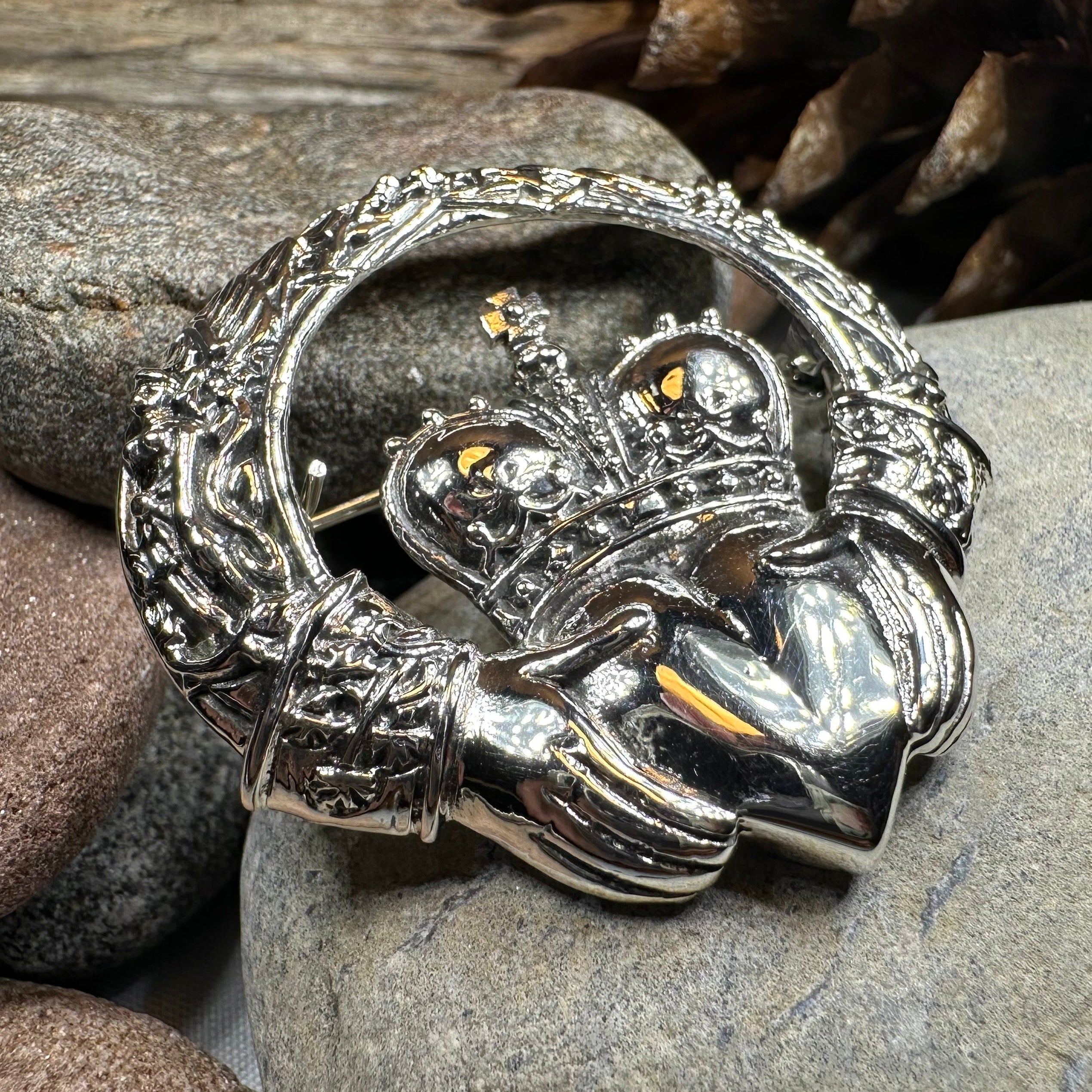 Victorian Irish Claddagh Brooch in Sterling Silver