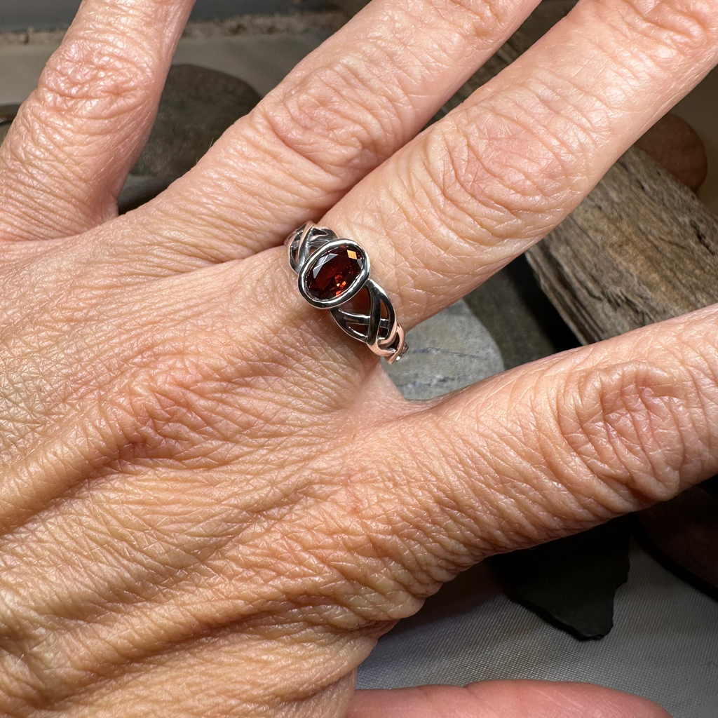 Andie Trinity Knot Ring