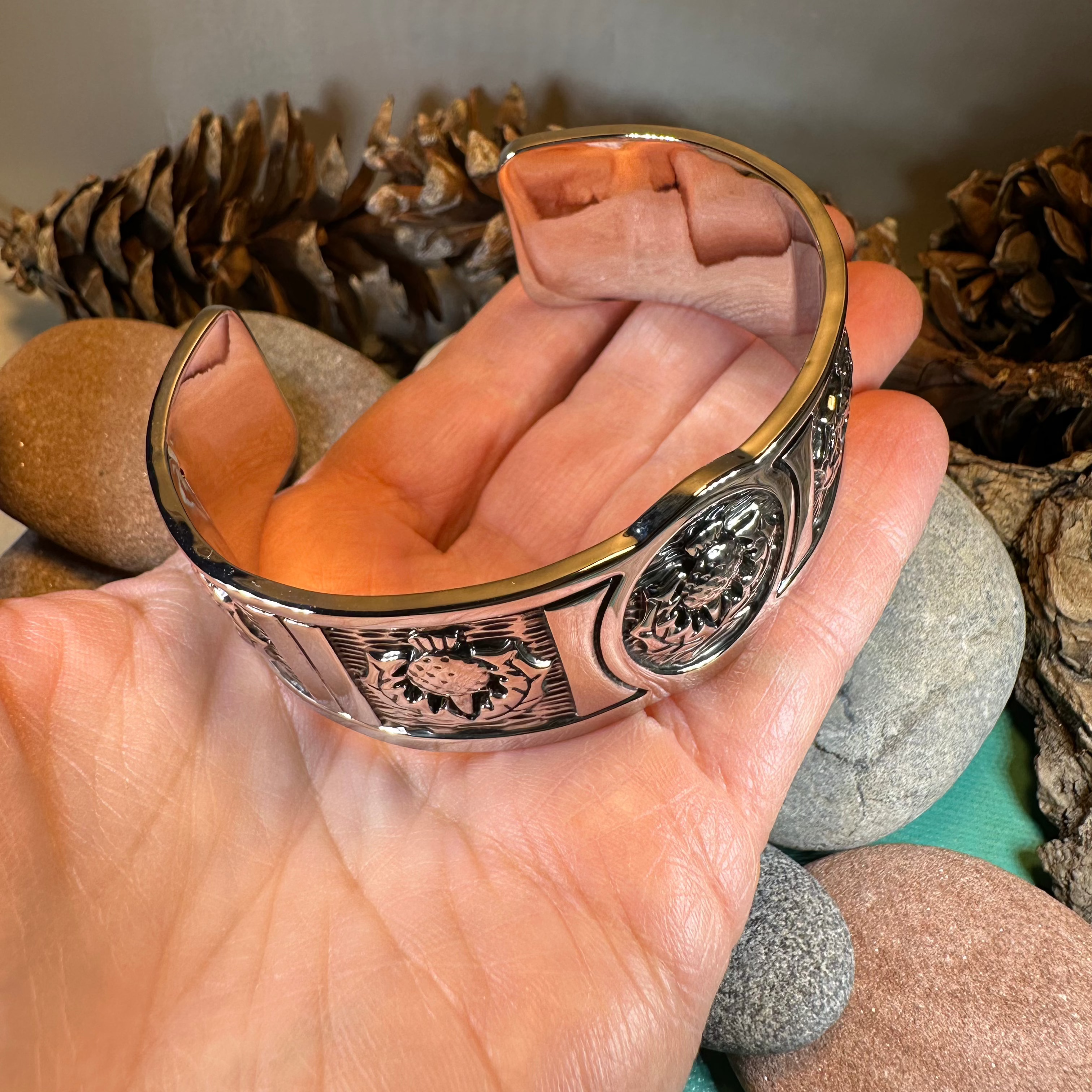 Highland Spring Thistle Bracelet