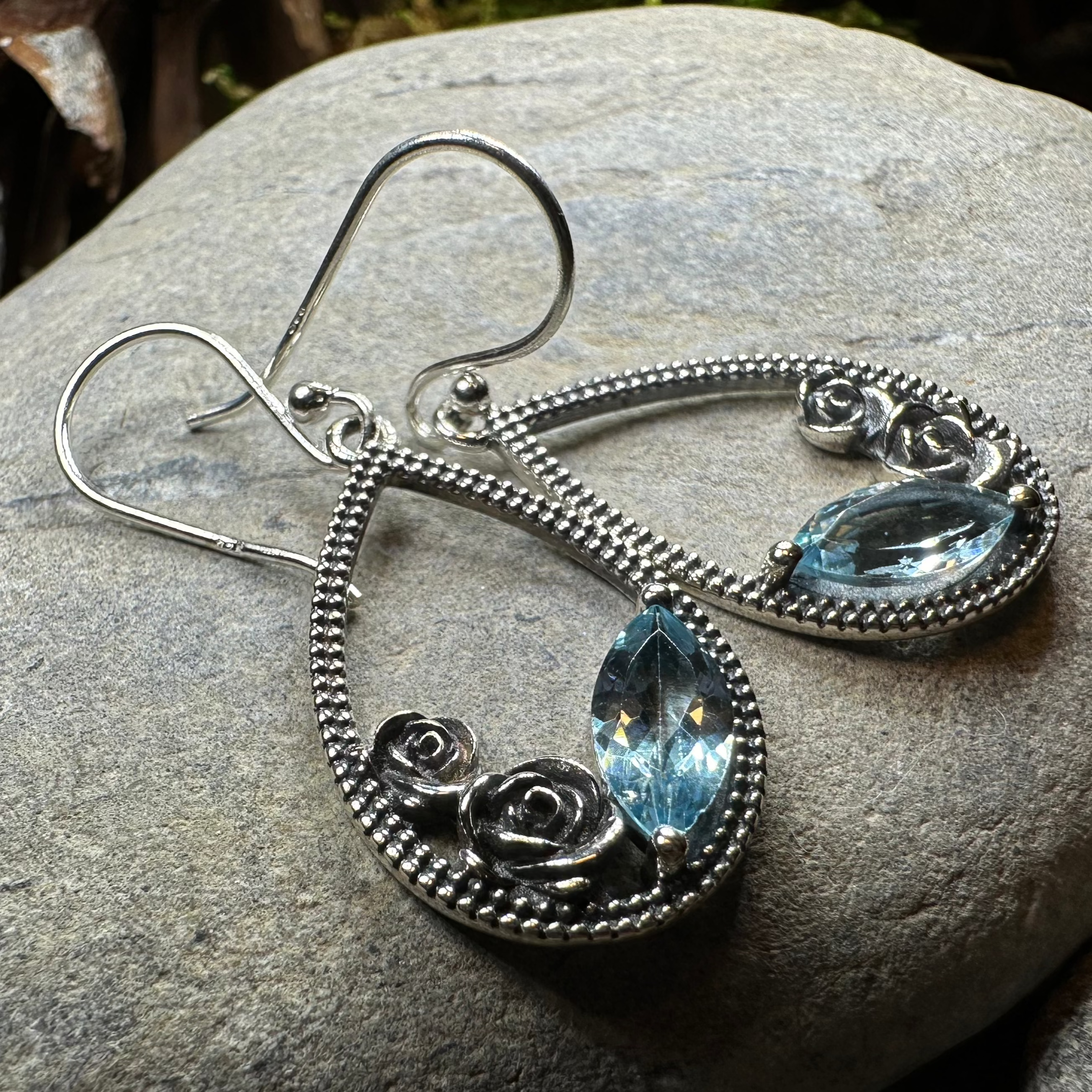 Sweet Irish Rose Earrings for Women