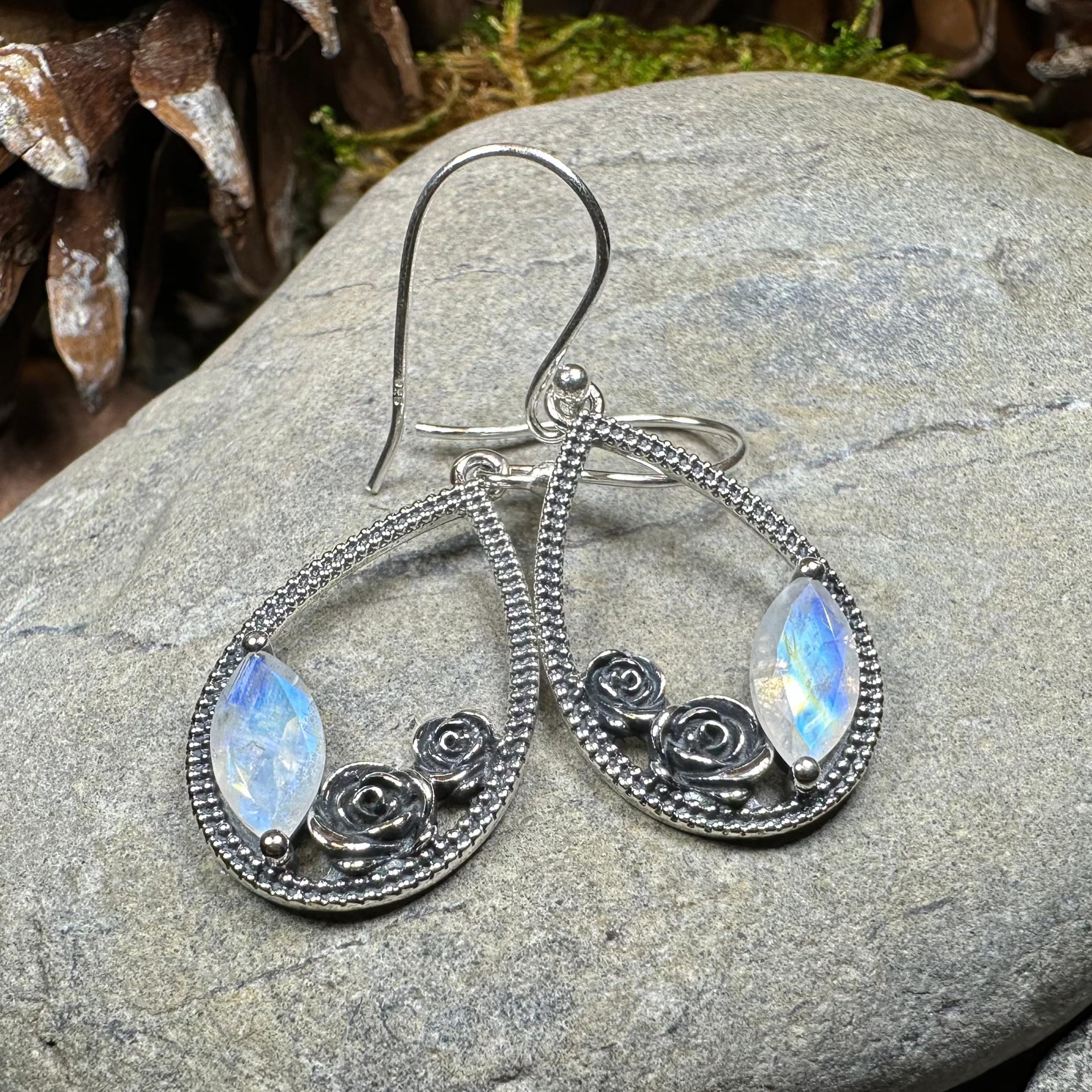 Sweet Irish Rose Earrings for Women