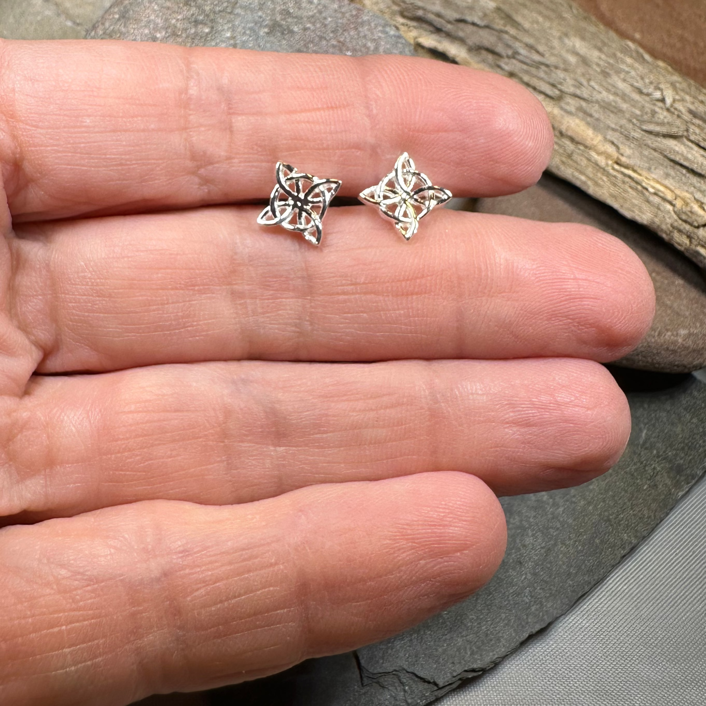 Donielle Celtic Post Earrings