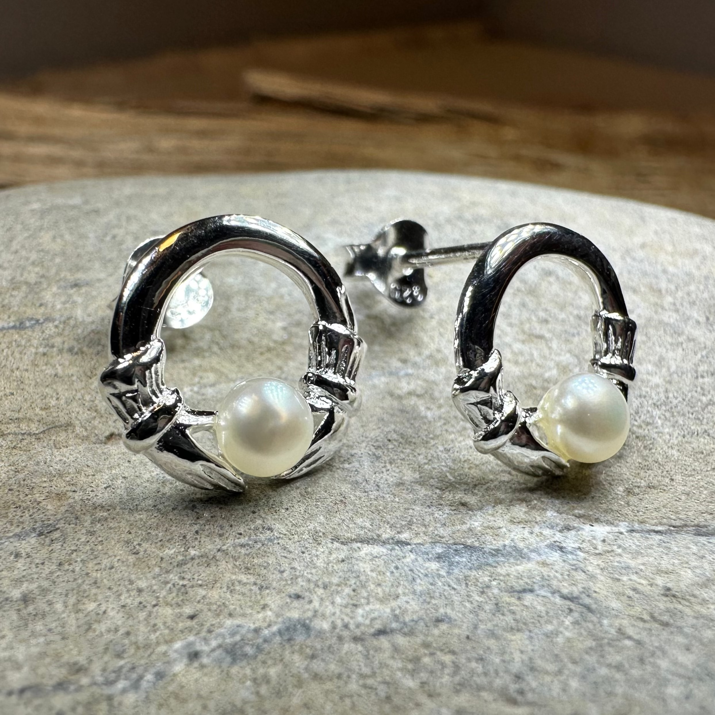 Straffan Claddagh Pearl Stud Earrings
