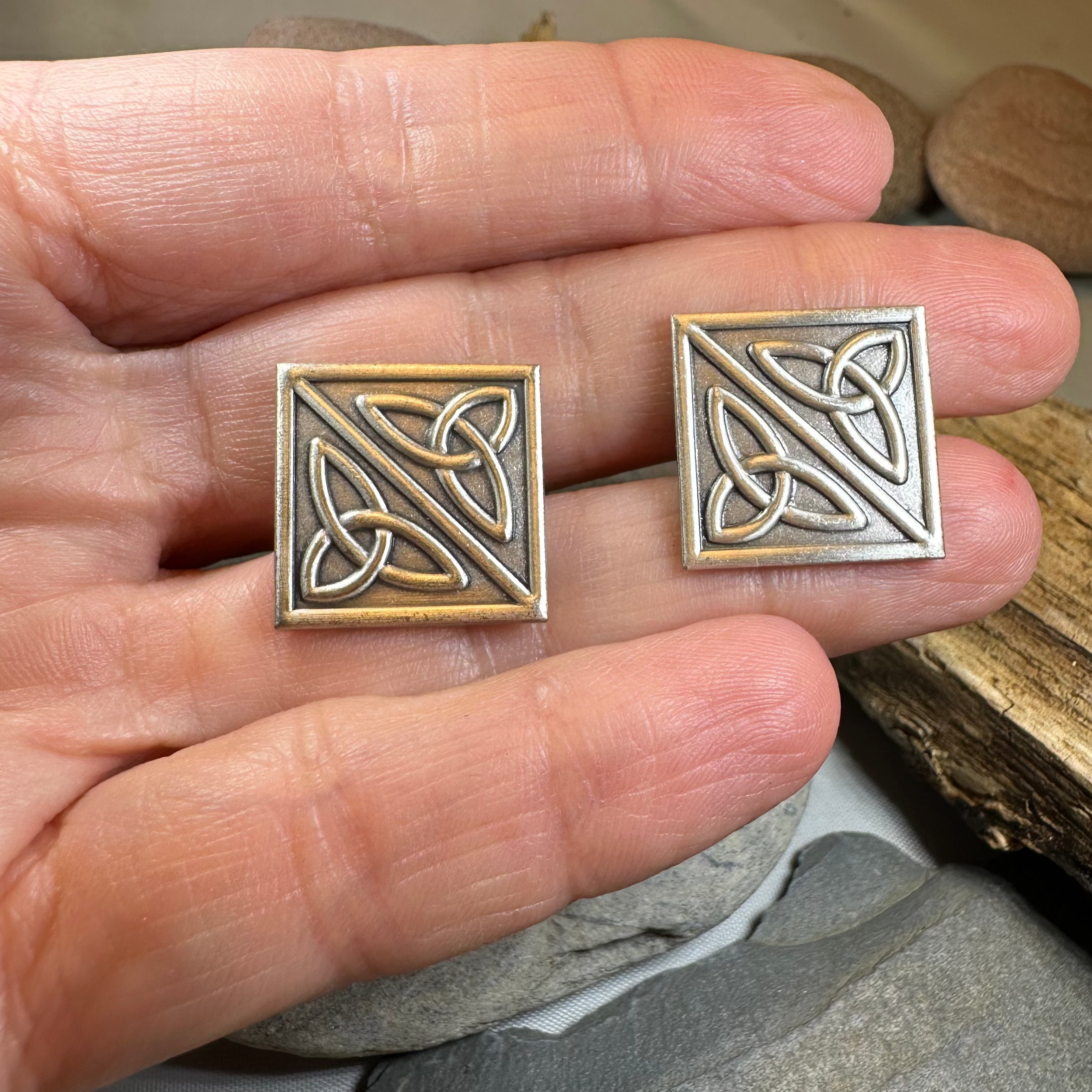 Trinity Knot Cufflinks for Men