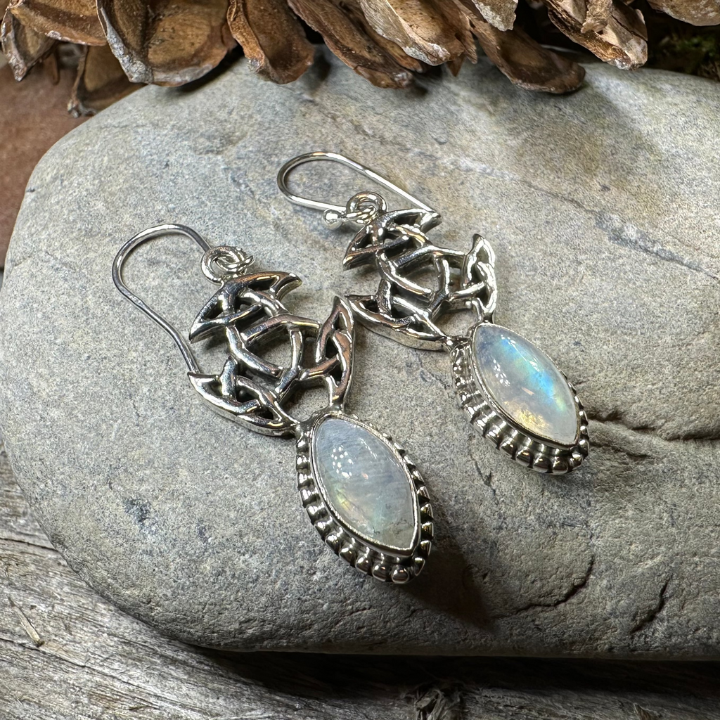 Laidir Celtic Knot Earrings