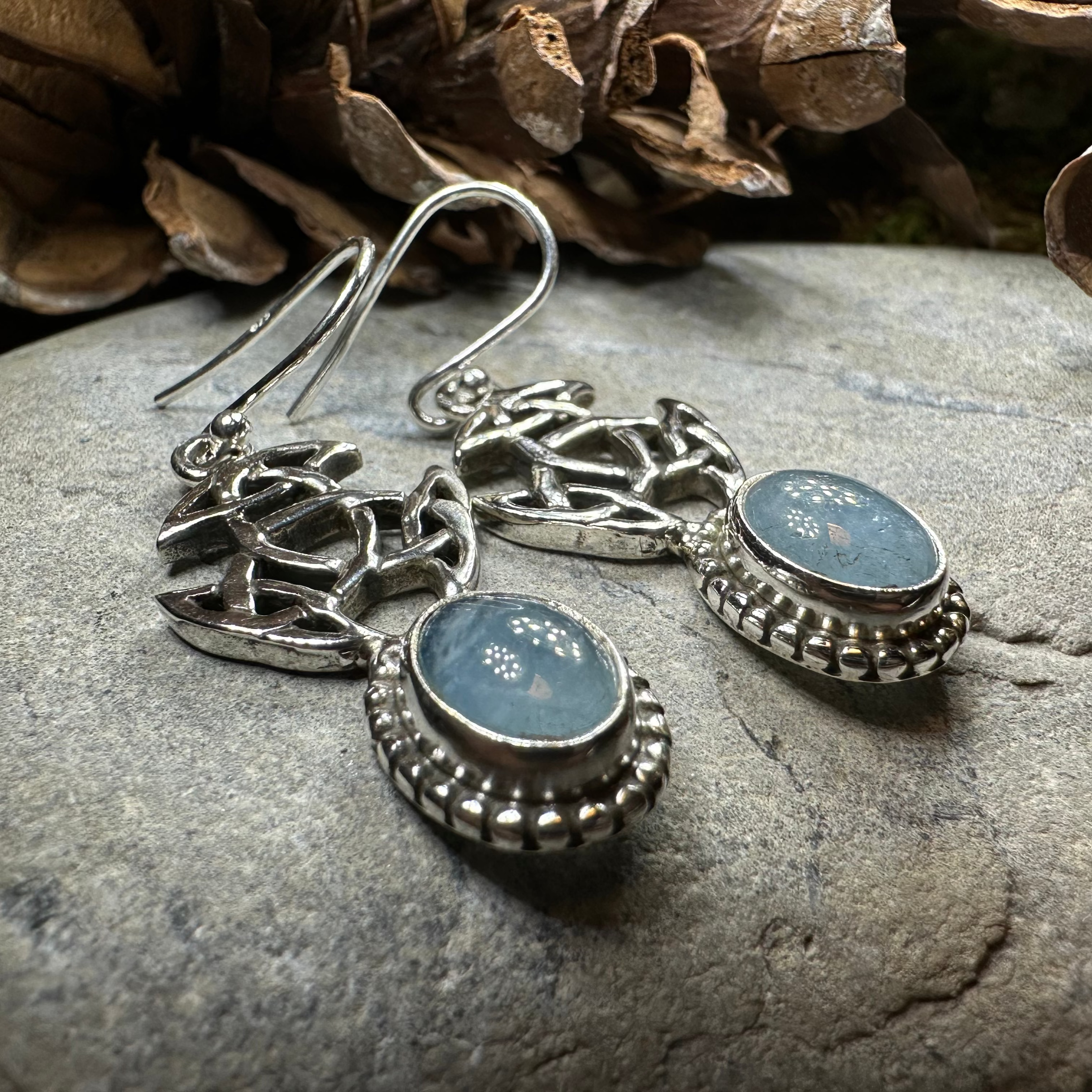 Laidir Celtic Knot Earrings