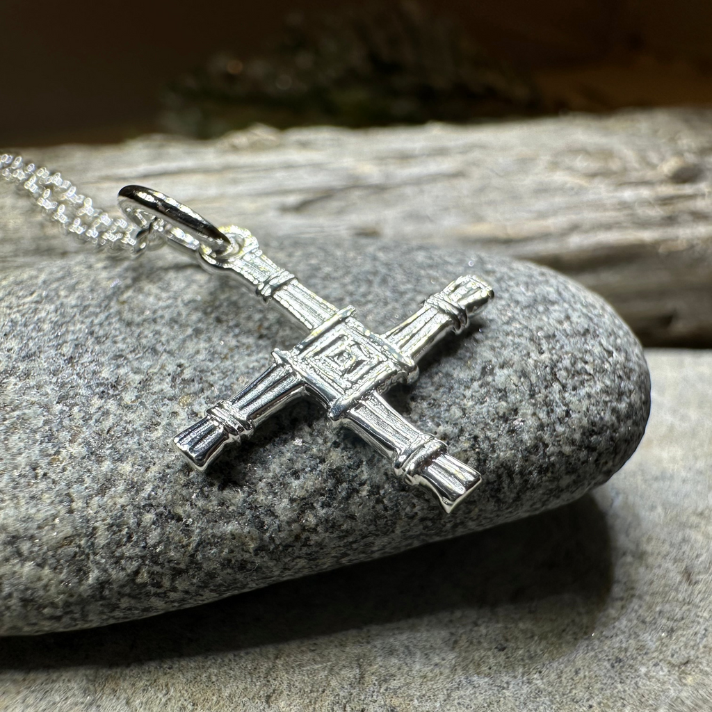 Petite Saint Brigid's Cross