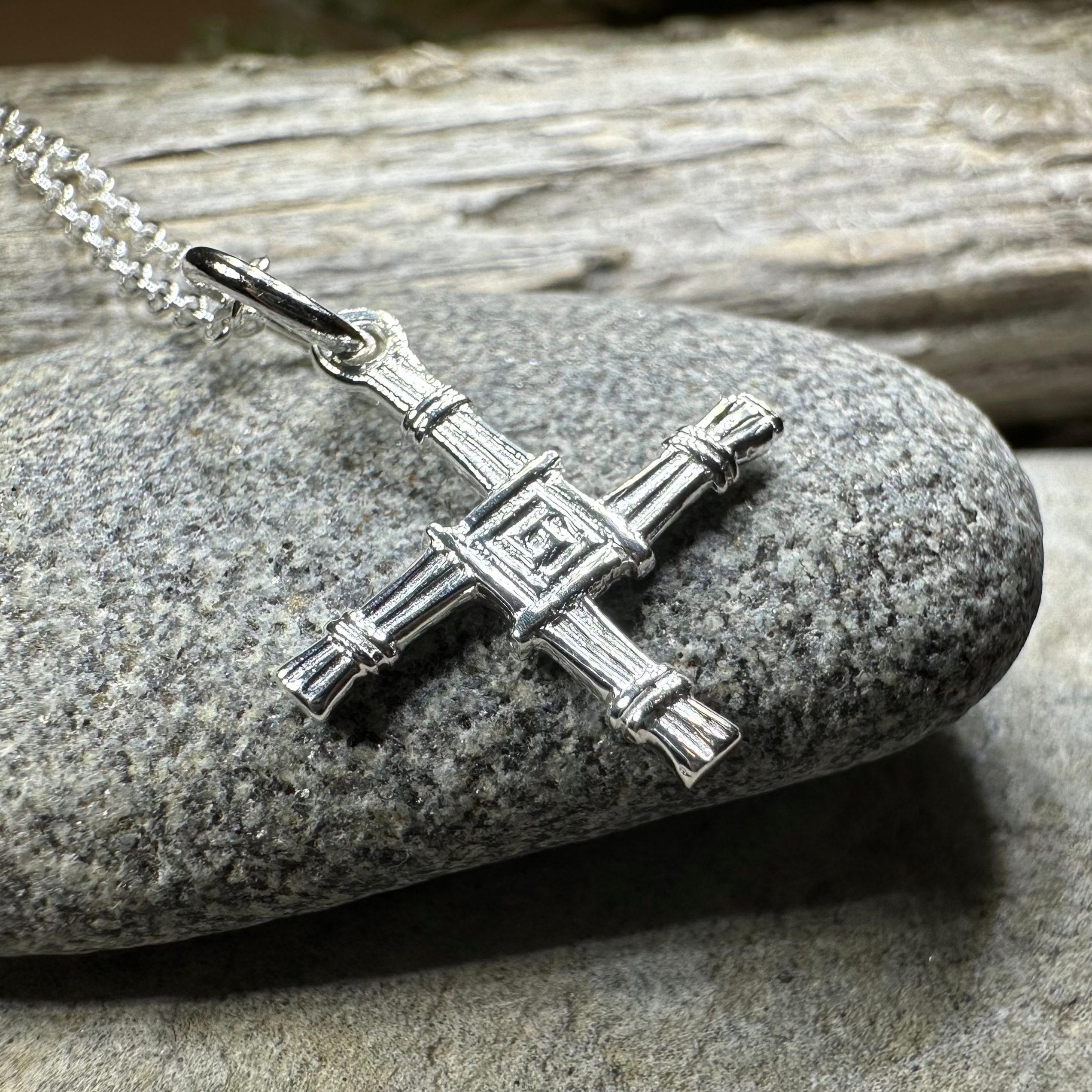 Petite Saint Brigid's Cross