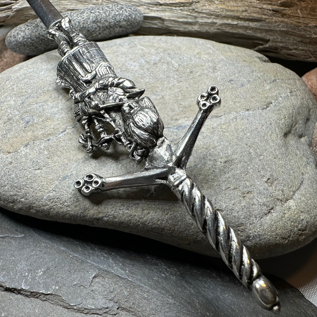 Highland Bagpiper Kilt Pin