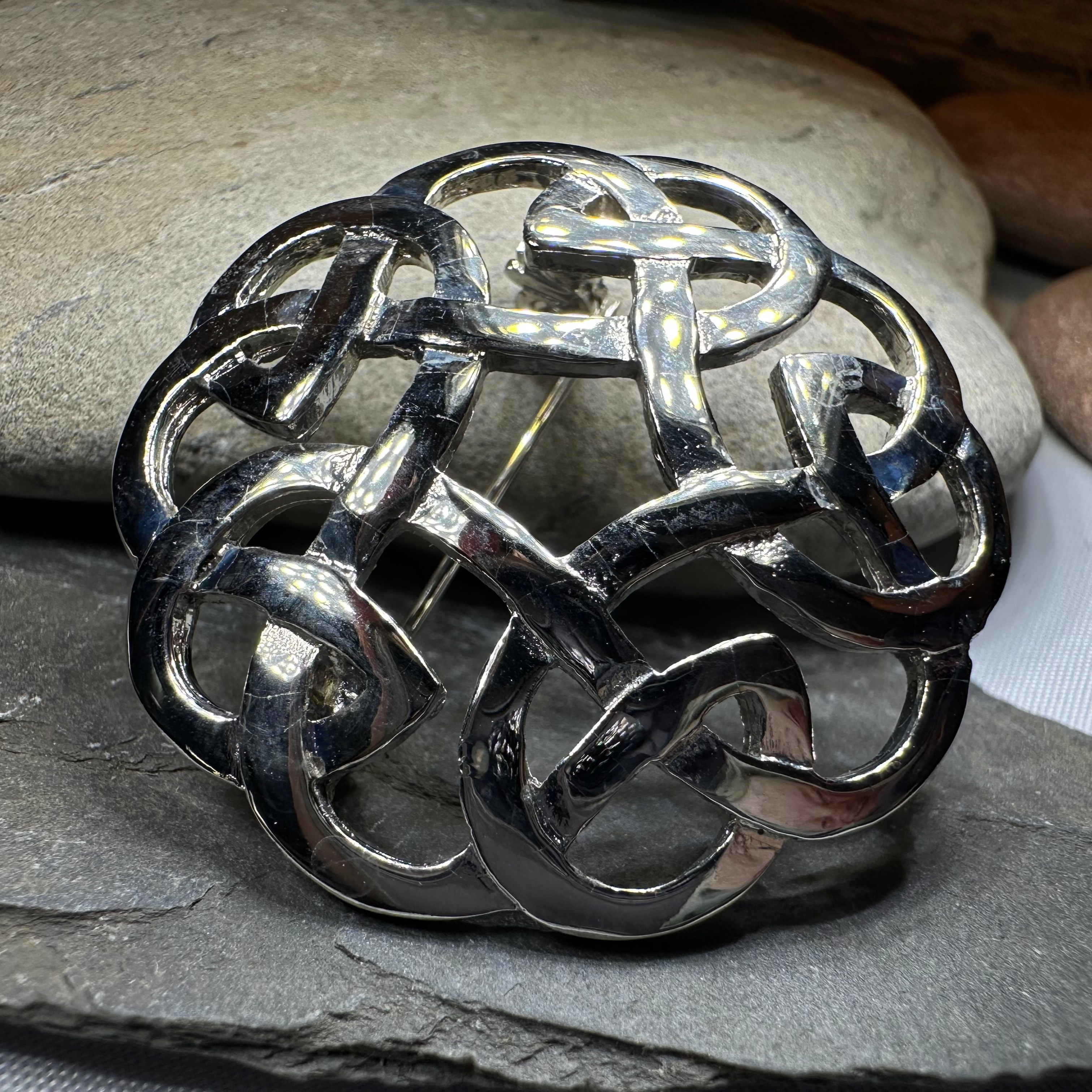 Argyle Celtic Knot Brooch - Handmade in Scotland