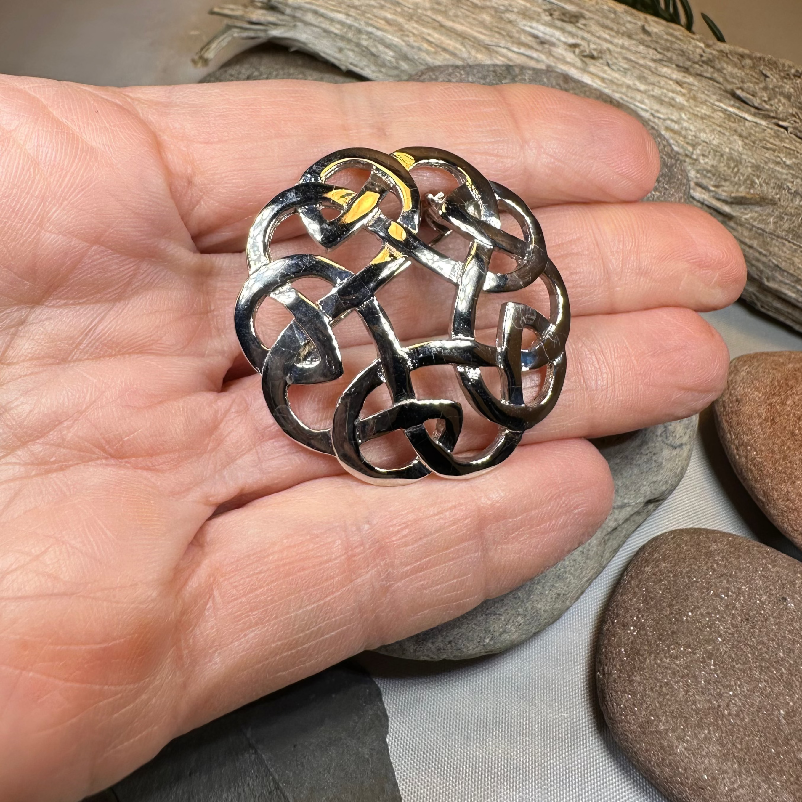 Argyle Celtic Knot Brooch - Handmade in Scotland