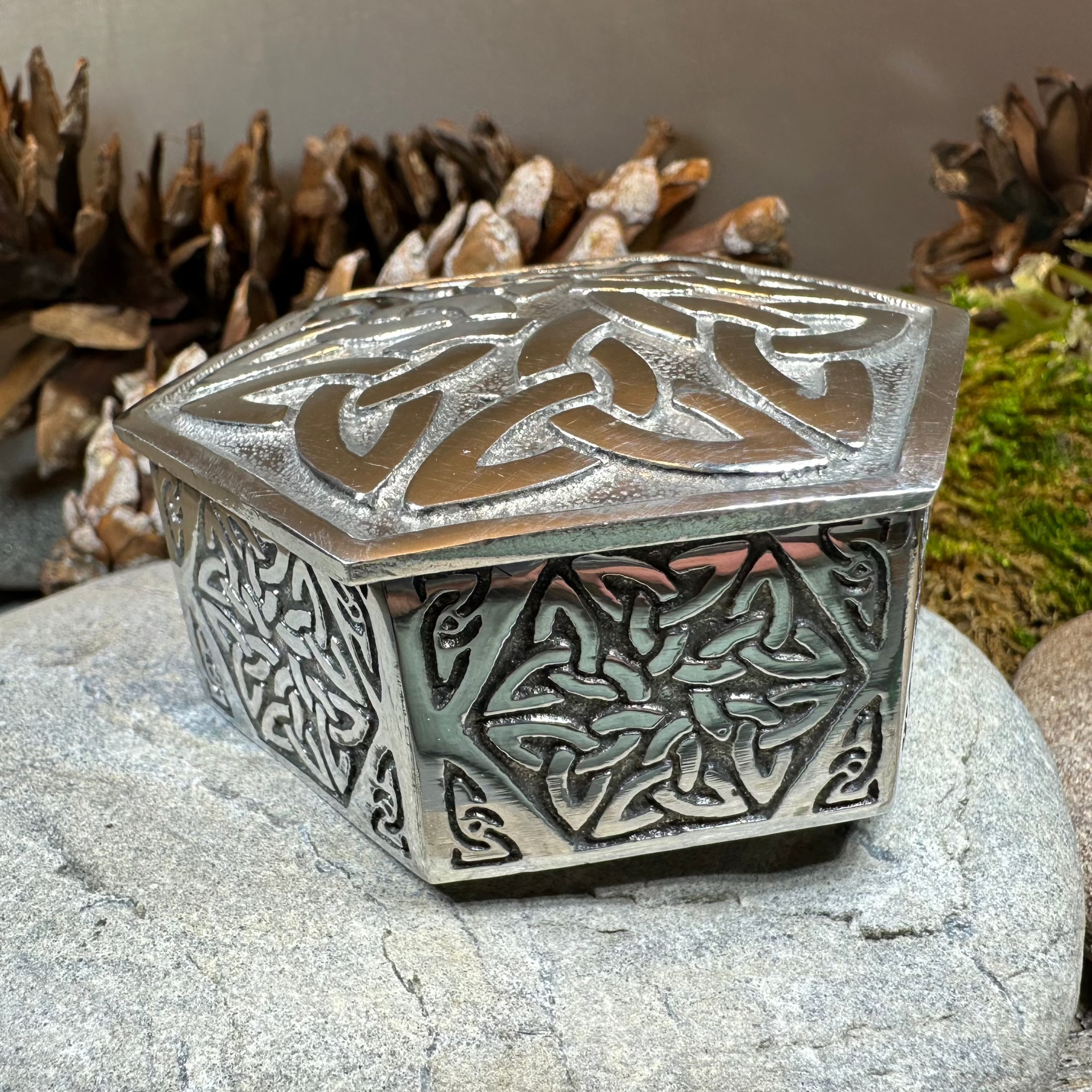 Trinity Knot Celtic Trinket Box