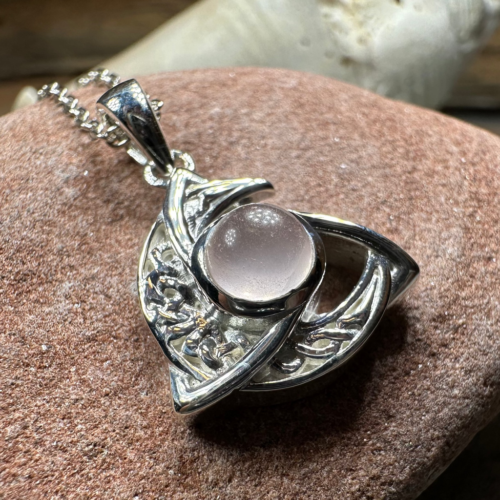 Evie Crescent Moon Necklace