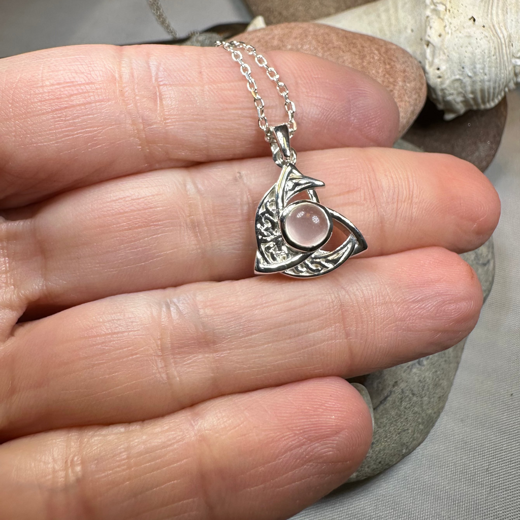 Evie Crescent Moon Necklace