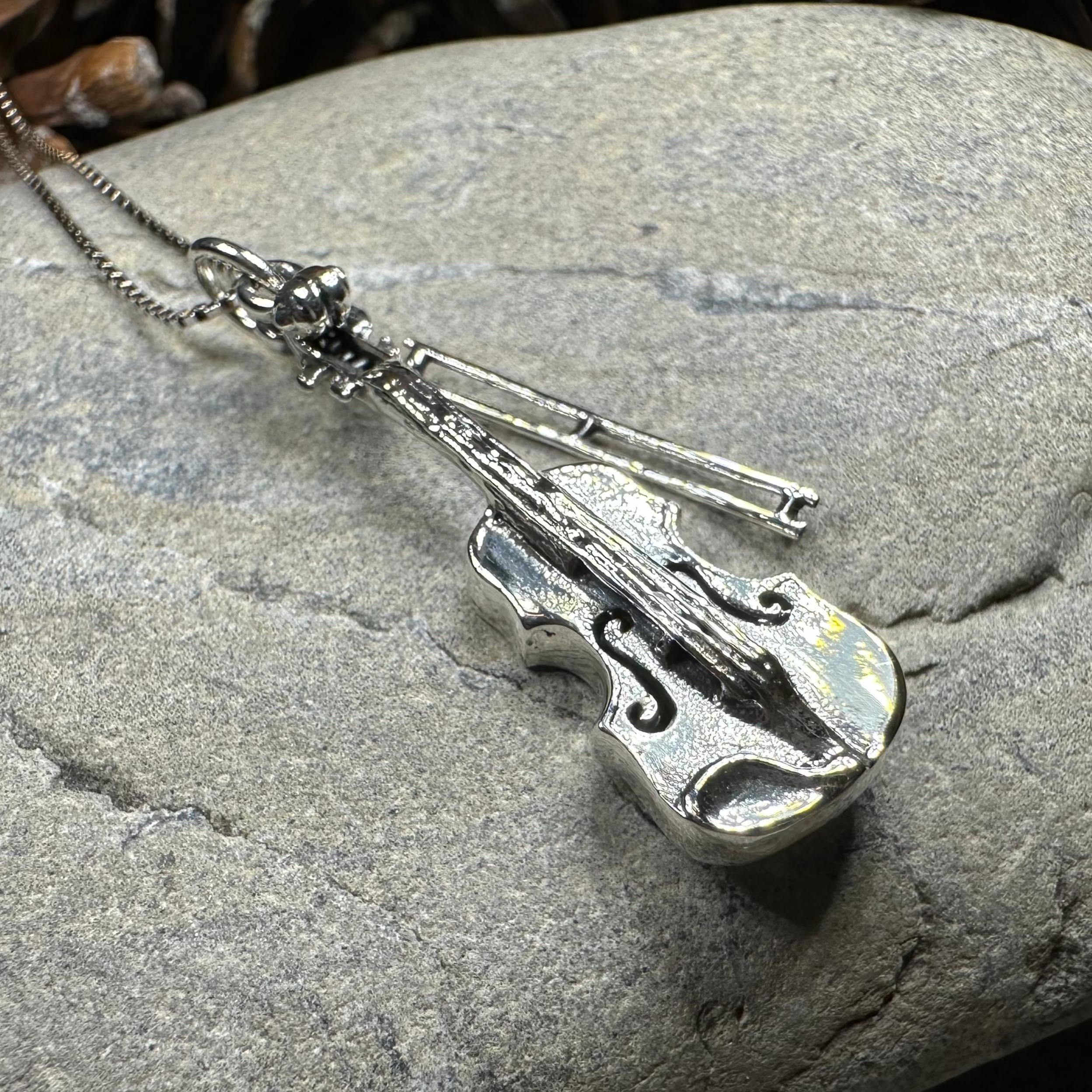 Irish Fiddle Celtic Necklace