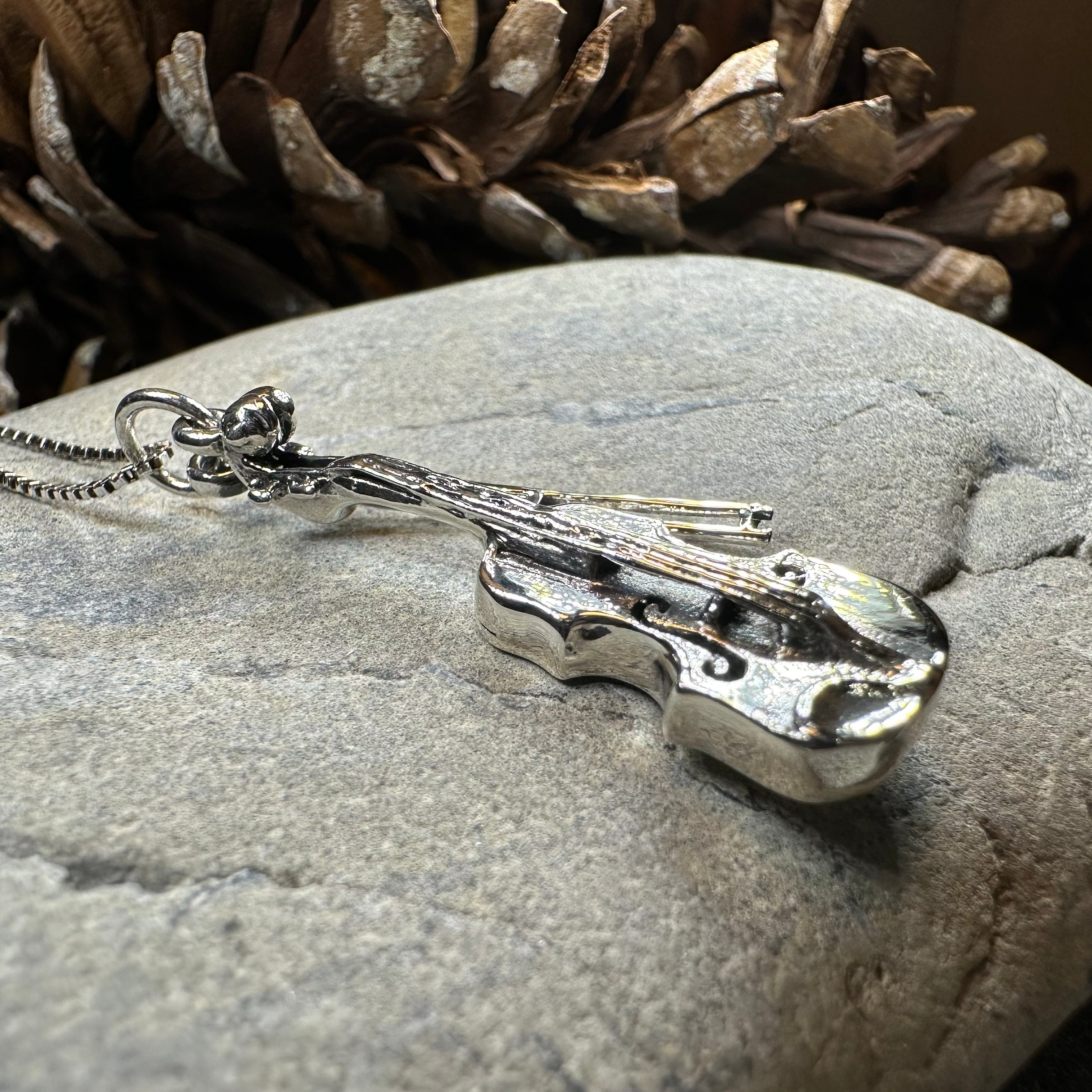 Irish Fiddle Celtic Necklace