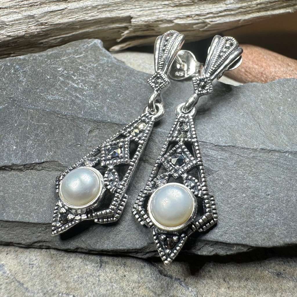 Elora Celtic Knot Pearl Earrings