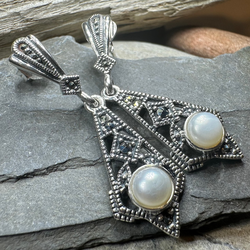 Elora Celtic Knot Pearl Earrings