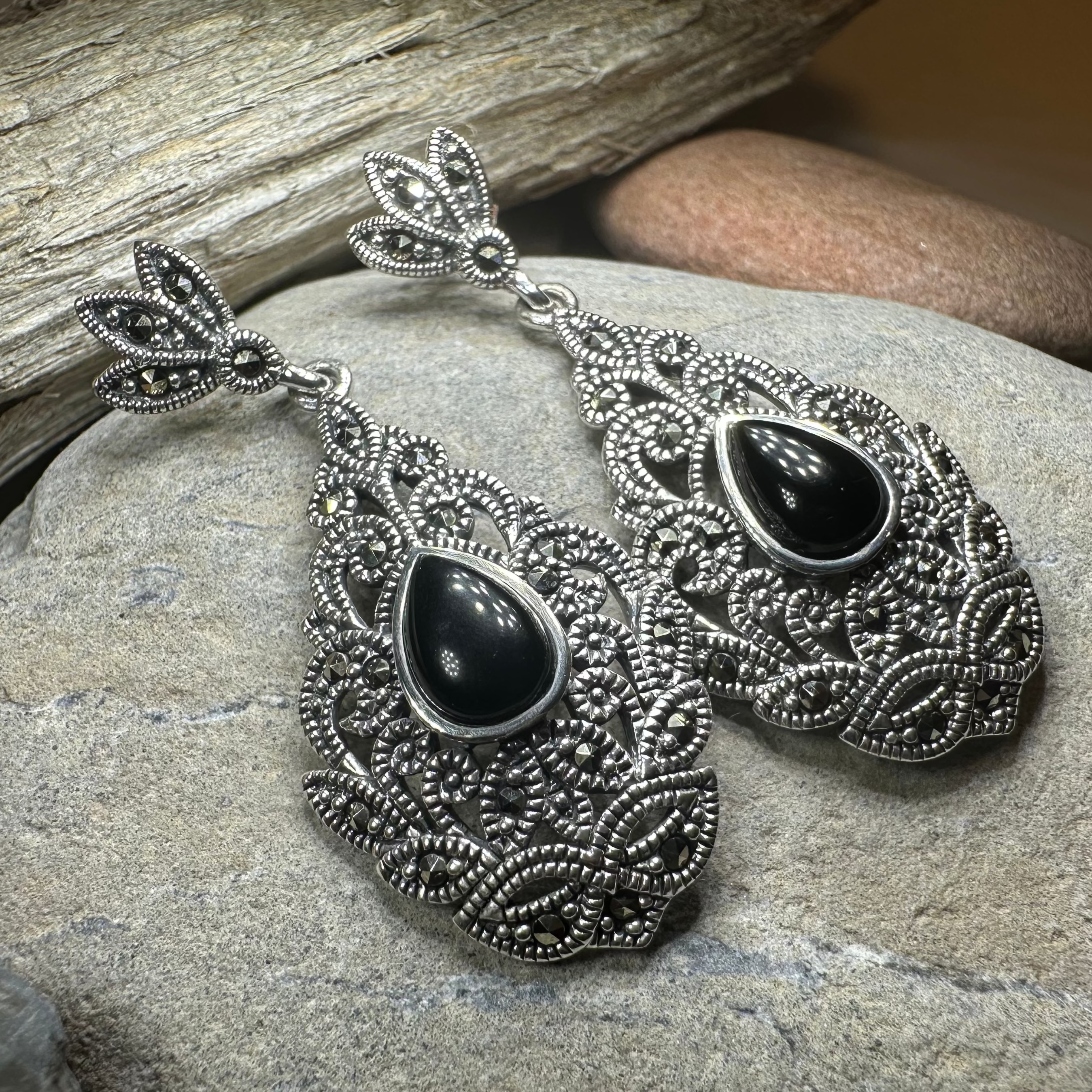 Cecette Romantic Earrings