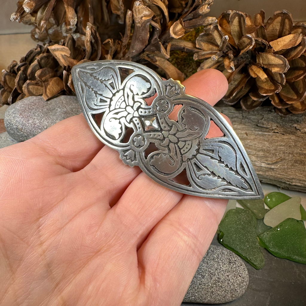Aneira Celtic Knot Hair Clip for Women