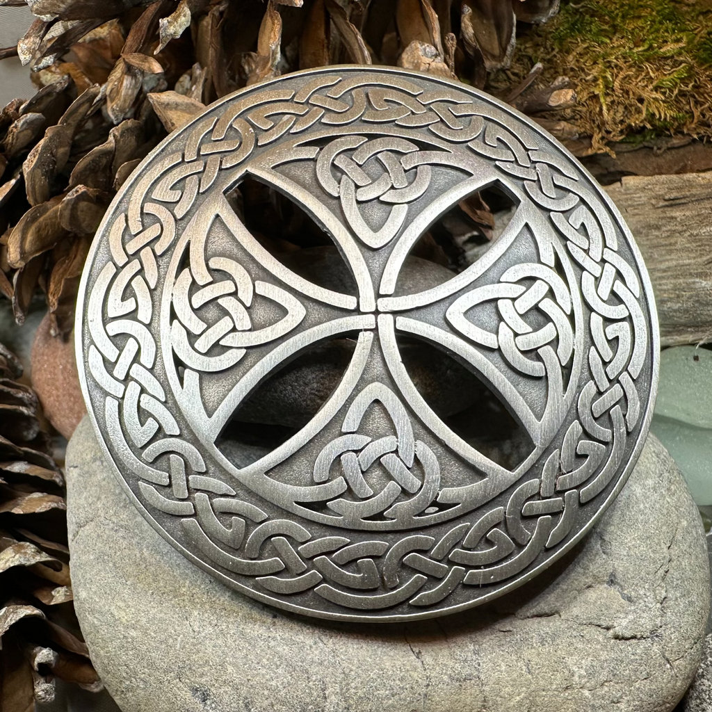 Large Celtic Cross Tartan Pin - Handmade in Scotland