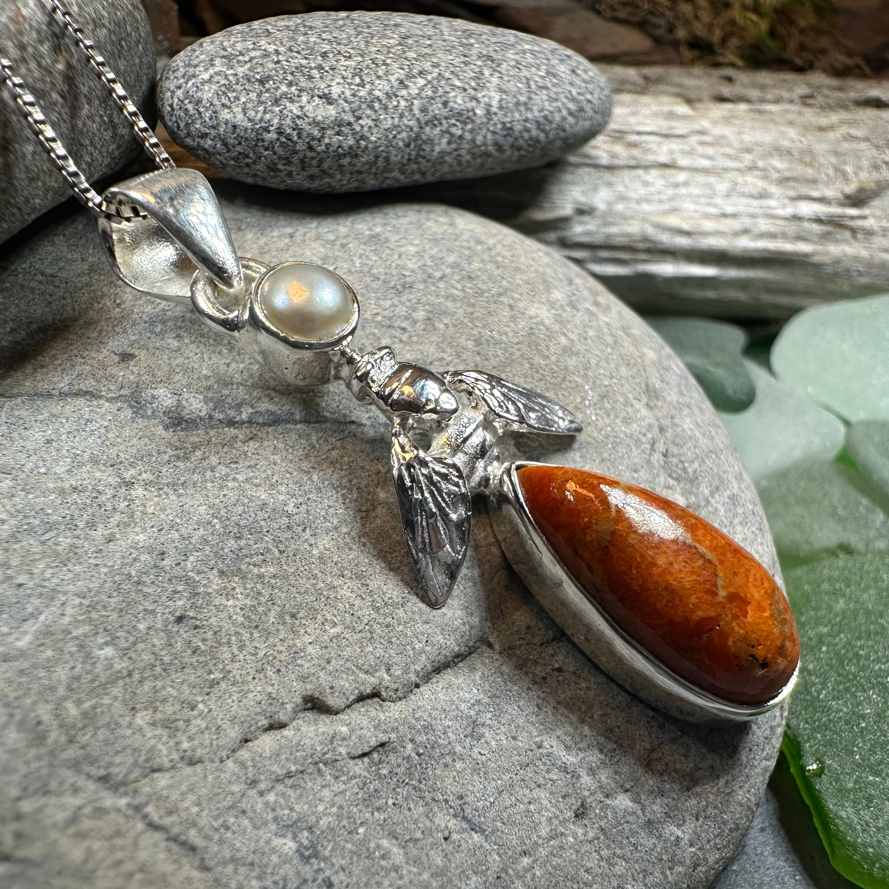 Summer Garden Bee Necklace