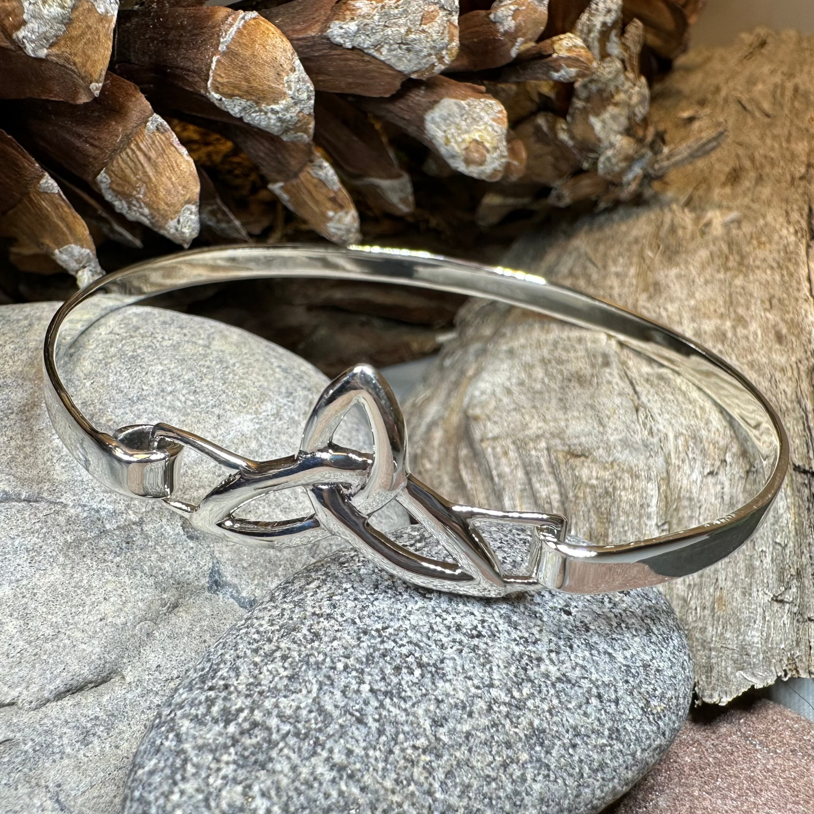 Celtic Triquetra Bracelet