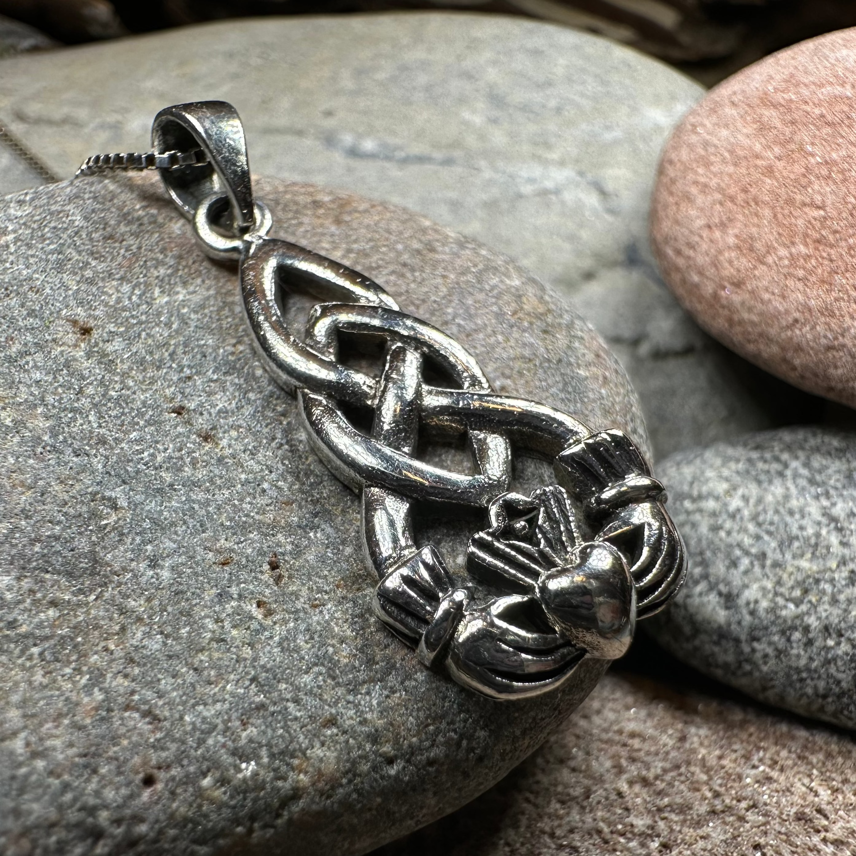 Croi Claddagh Necklace