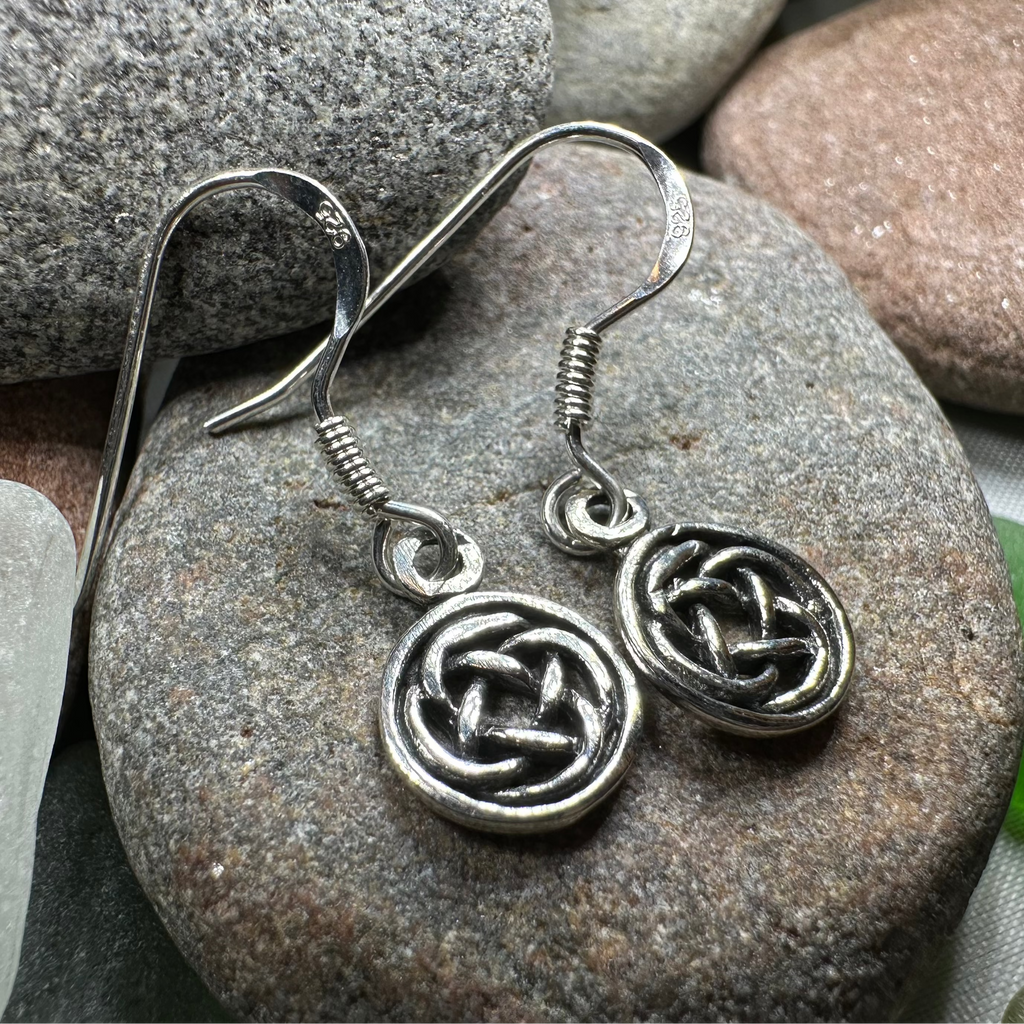 Dainty Dara Knot Earrings